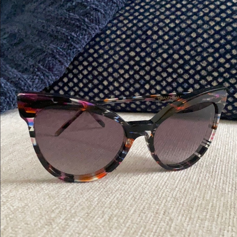 Meet your Posher, Toni